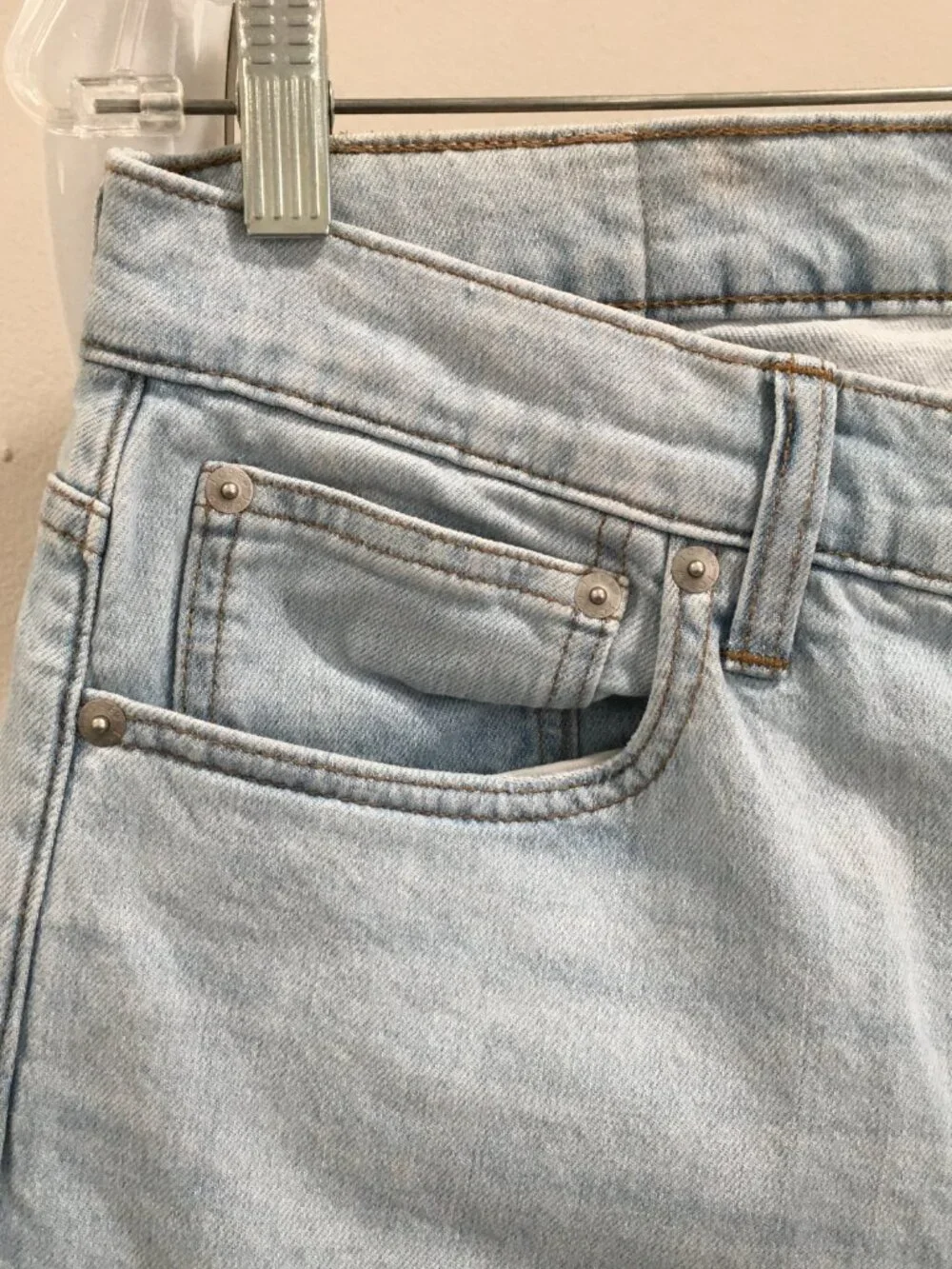 J CREW 484 Slim Light Wash Distressed 5 Pocket Logo Hardware Jeans